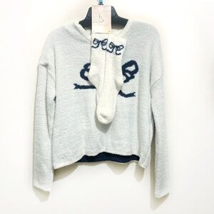 Happily Grey Fuzzy Pyjama Top Sock Set New Size Large Bow Print White